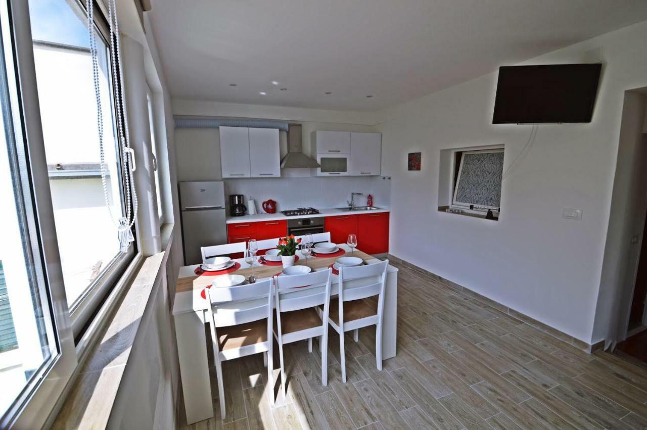 בטינה Apartman Martina מראה חיצוני תמונה