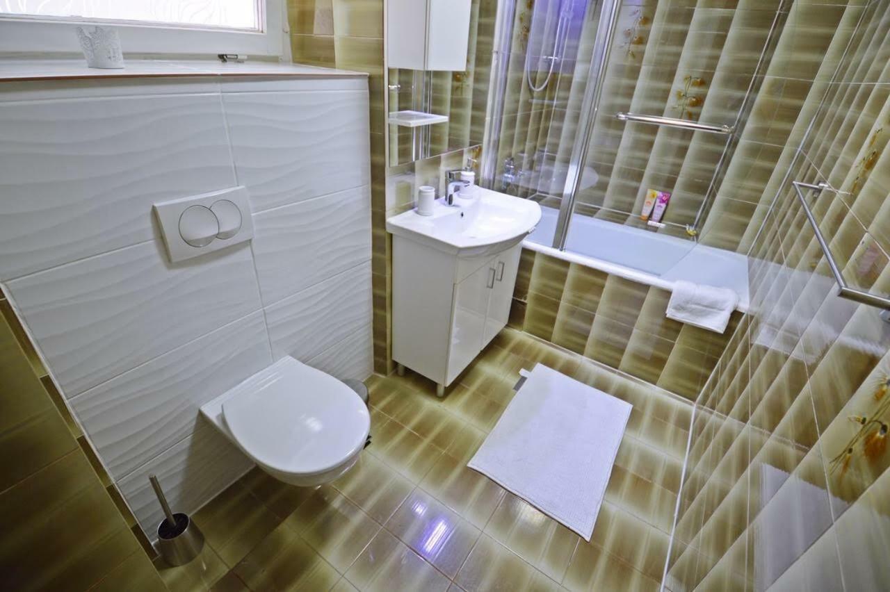 בטינה Apartman Martina מראה חיצוני תמונה
